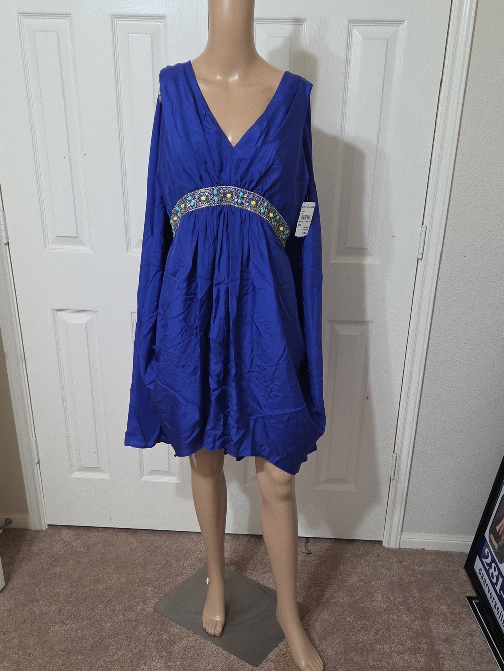 Trina Turk Silk Royal Blue Embellished Plunging V-Neck Size 12 Cape Styke Kaftan